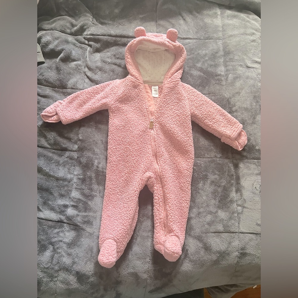 Carter’s 6 month Fuzzy Baby Girl Snowsuit